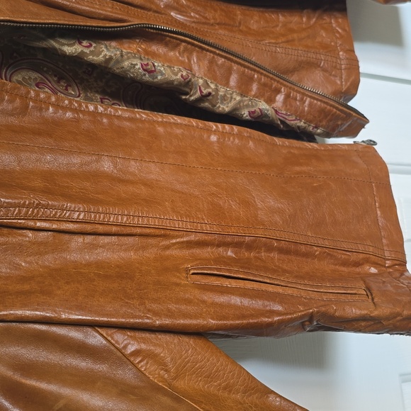 Wilsons Leather Jacket - Picture 4 of 8